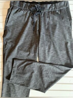LULULEMON womens size 12 joggers
